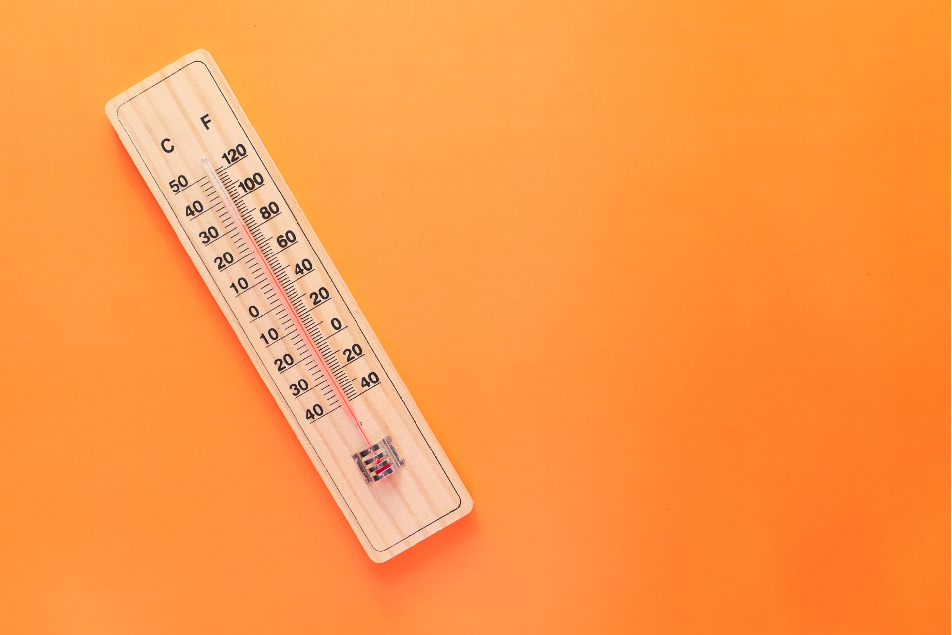 Anticiper les fortes chaleurs au travail : protéger la santé des salariés